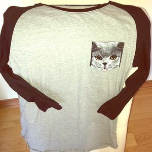 Bland and Gray Cat Pocket Tee